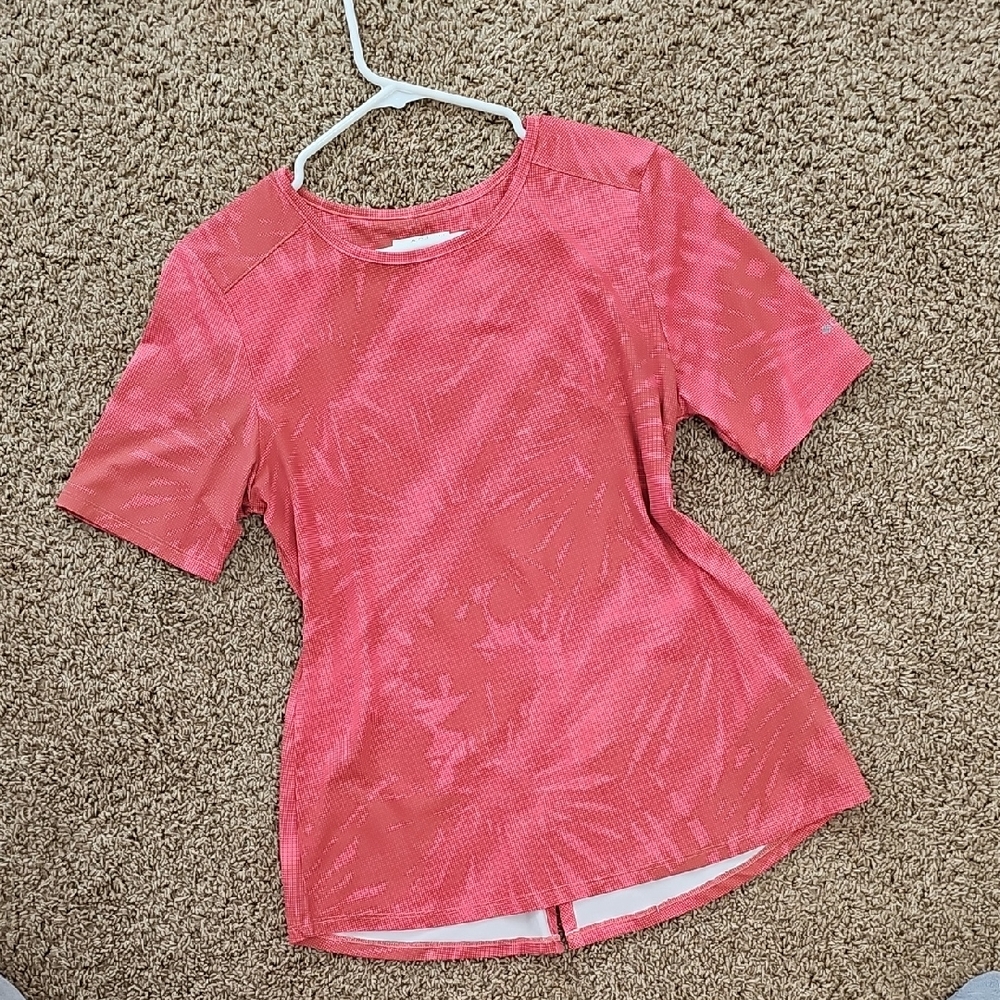 Vibrant Pink Short Sleeve Women's Top